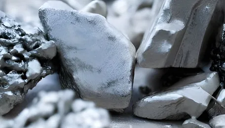 China’s Record Low Silver Inventory Raises Global Solar Supply Chain Risk