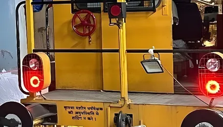 Western Railway Expands Suburban Rail Corridor