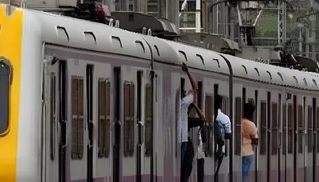 Western Railway Schedules 30 Day Kandivali- Borivali Sections Maintenance Block From December 20