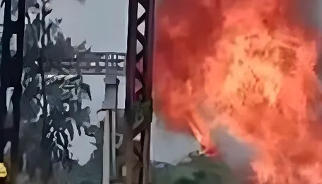 Twin Blazes Strike Petrochemical Sites in India: Crisis Management Lauded 