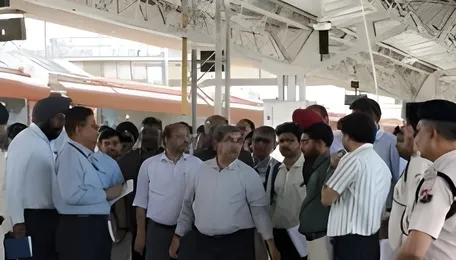 Northern Railway GM inspects Jammu-Katra section 