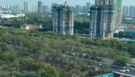 Noida Real Estate Draws Rs 1500 Crore Investment