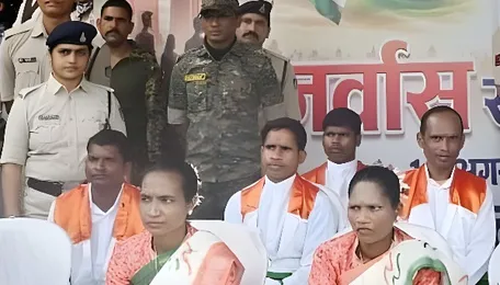 Surrendered Naxalites Hold Tricolour For First Time On Independence Day In MP’s Balaghat 