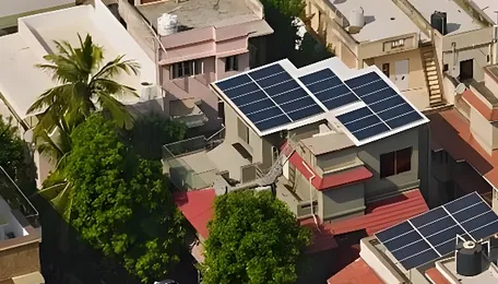 India’s solar power cuts coal use in the day, but evening demand keeps fossil fuel running 