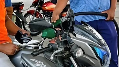 Government cuts export levies on petrol, diesel and ATF for next fortnight