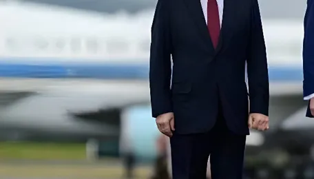 After threatening India with 100% tariffs over Russian oil purchases, Trump turns to Putin for diesel amid soaring fuel prices 
