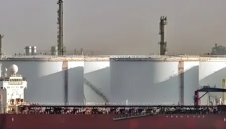 Tankers Wait a Month as Venezuela Hits an Oil Export Ceiling