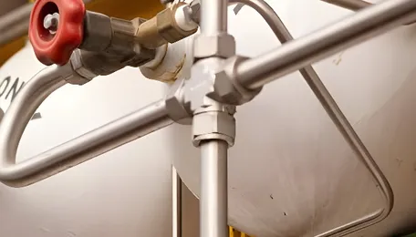Explained | How India's Type-IV Composite CNG Cylinders Will Help Improve Fuel Efficiency In Vehicles 