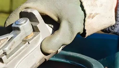 Energy crisis forces India to revisit kerosene, a fuel it had nearly left behind 