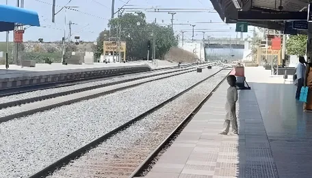 Karnataka New Railway Lines from Almatti to Yadgir covers 73-kilometre