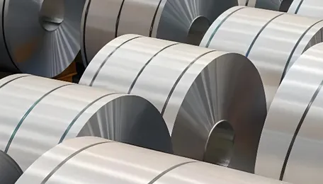 India's small steelmakers face production cuts amid LNG shortages due to Iran war