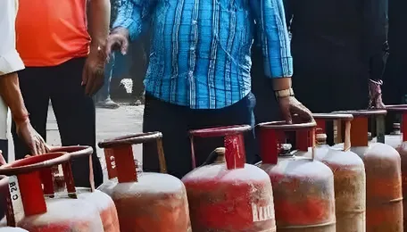 Gas and fuel crisis is neither new to India nor the world 