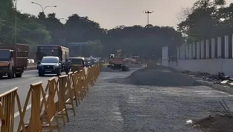 Cable shifting, not bitumen prices, delays widening of Sardar Patel Road: Highways department 