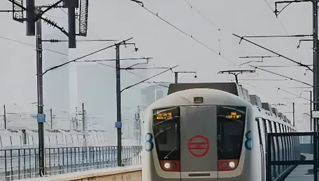 Noida Metro Opens Commercial Bids for Sector 83