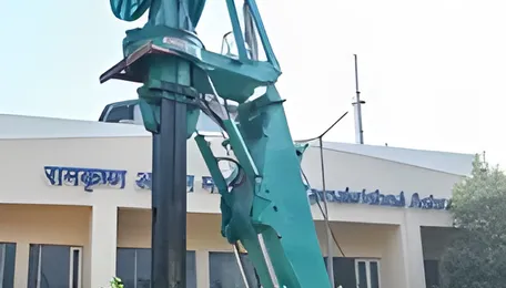 Delhi CM Rekha Gupta tells Metro officials to complete Phase 4 on time 