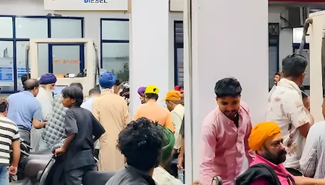 Kolkata Fuel Prices Hold Steady Amid Crude Volatility
