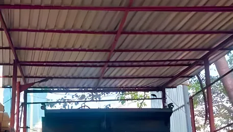 Mumbai Sion Redevelopment Triggers Road Safety Alarm