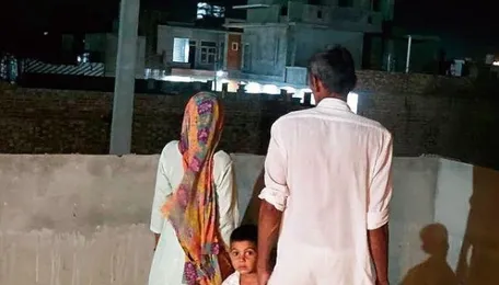 High-voltage power line row reaches grievance committee in Fatehabad 