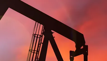 Crude oil prices fall as US discusses buying stakes in Venezuelan oilfields