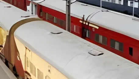 Railway officials swing into action after OHE tripping between Secunderabad, Lalaguda station 