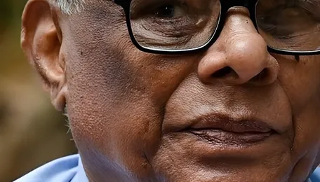 Veteran environmentalist Yellappa Reddy offers to work with Karnataka govt on tunnel road fix 