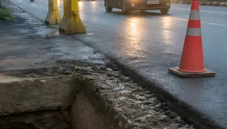 Kothamangalam Highway Faces Safety Risk as Water Pipes Keep Bursting