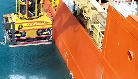 Fugro to support ONGC deepwater drilling campaign from Platinum Explorer drillship offshore India 