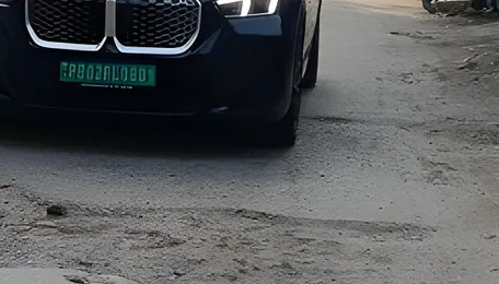 Broken roads, traffic snarls put residents’ patience to test 