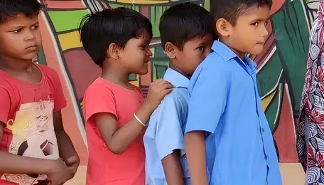 Bengaluru Migrant Children Education Model Gains Attention