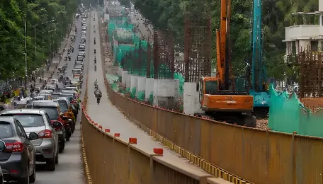 Pune Metro Work Triggers Heavy Vehicle Ban on Kothrud Route