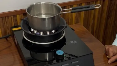 Union Minister Pralhad Joshi advocates Solar-powered electric stoves to slash LPG bills 