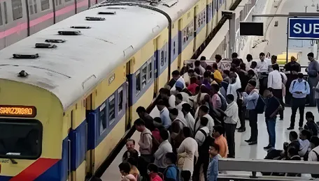 Faridabad Rail Delays Disrupt Daily Passenger Movement