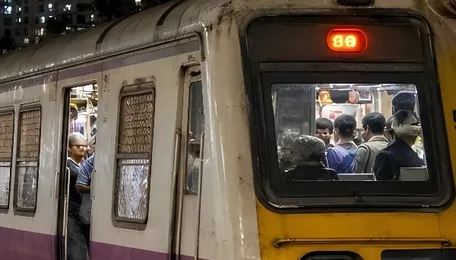 Central Railway Works Reshape Mumbai Night Travel