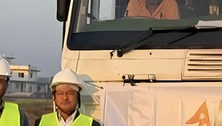 IndianOil commences first-ever export of LNG to Nepal, informs Petroleum Minister Hardeep Puri 