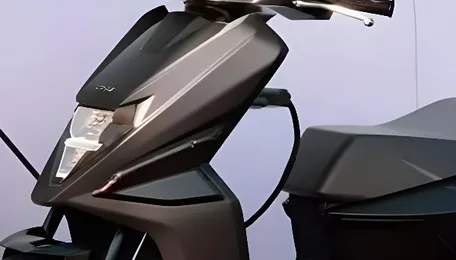 Delivery of e-Scooter Simple One to begin in June 2022, pre-booking at INR 1947 is still on 