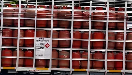 Centre calls for prudent LPG use, pushes wider PNG adoption 