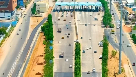 Hyderabad Telangana Road Projects Face Political Scrutiny