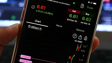 NTPC Ltd Stock Advances on Solar Milestone and Battery Storage Approval Amid India's Energy Transiti 