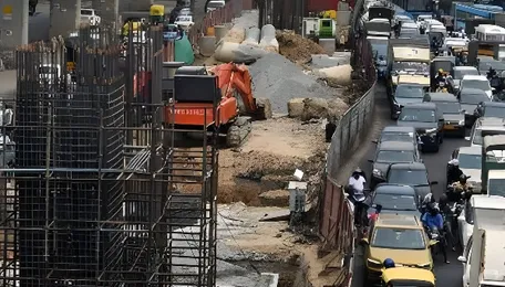 Bengaluru Traffic Pressure Grows Amid Road Construction