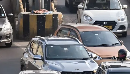 Delhi govt approves double-decker flyover in South Delhi to ease traffic congestion 