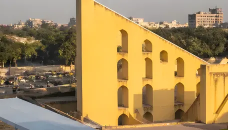 Jantar Mantar’s Biennale Role Tests Delhi’s Protest-Space Policy