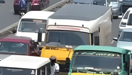 Chennai Indira Nagar Roads Face Metro Stress