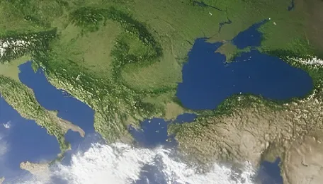 Kazakhstan Weighs New Routes as Drone Strikes Squeeze Black Sea Oil Exports
