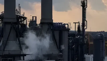 India Chemicals Market Seen At USD 300bn By 2030 