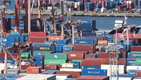 Industry ministry vows 'utmost' efforts to keep export momentum 