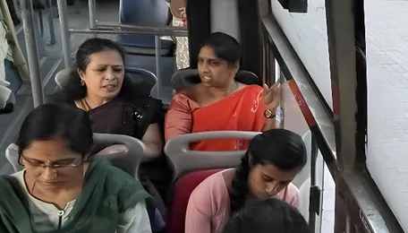 Bengaluru Bus Commuters Embrace UPI Ticket Payments