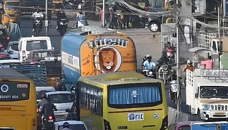 Chennai Roads Stay Congested After Vendor Removal