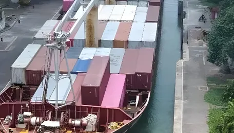 Kolkata Port Revival Cuts Cargo Waiting Time 