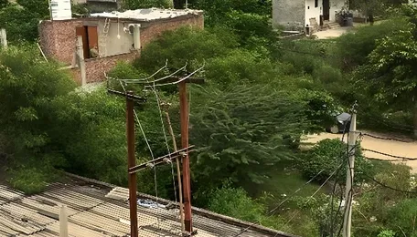 Parallel discoms: 2 set up private transformers, supply electricity to over 200 homes illegally in Noida 