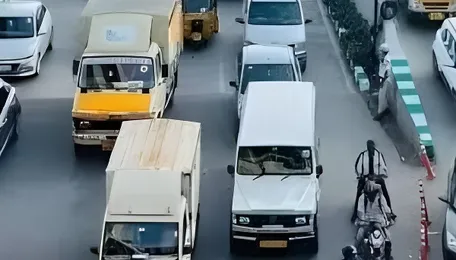 Hyderabad Road Safety Drive Expands Across Traffic Zone